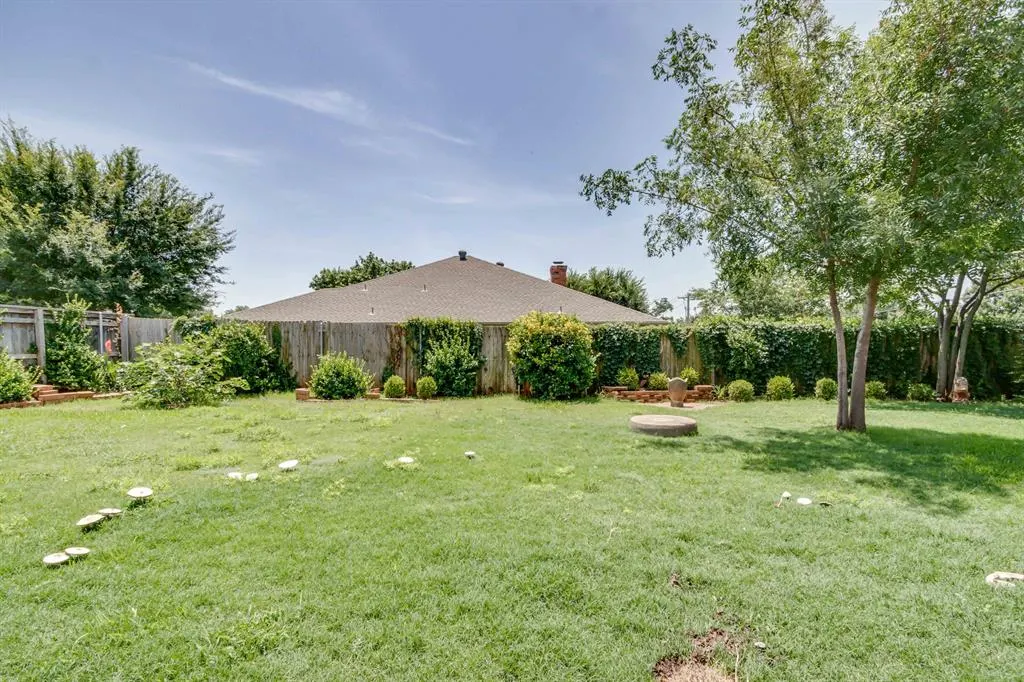 Photo 19 — 4436 Tamarisk Drive, Oklahoma City, OK 73120