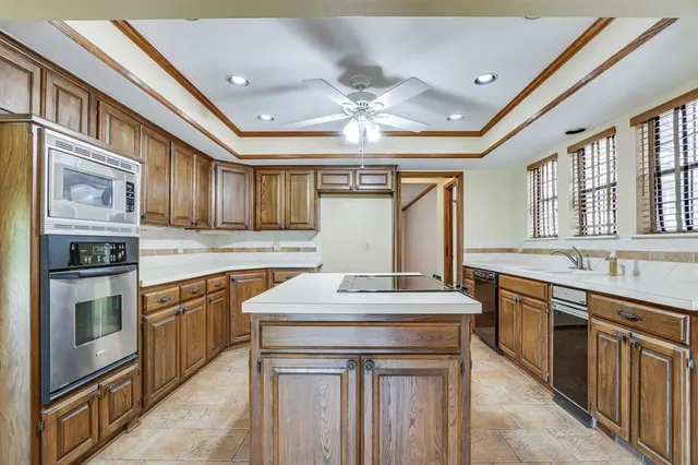 Photo 6 — 4436 Tamarisk Drive, Oklahoma City, OK 73120