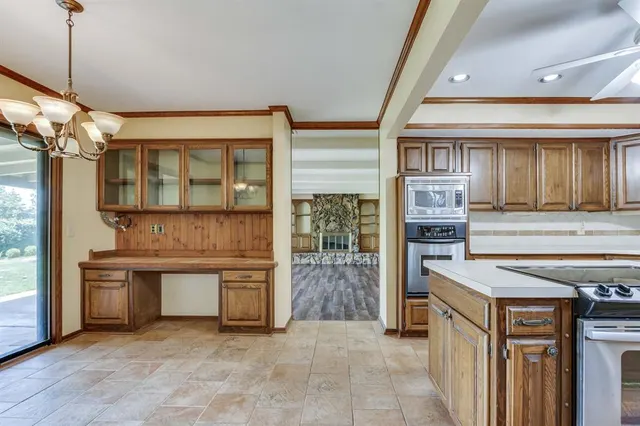 Photo 8 — 4436 Tamarisk Drive, Oklahoma City, OK 73120