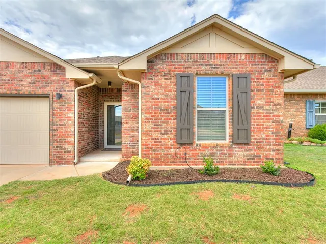 Photo 3 — 3513 NW 164th Terrace, Edmond, OK 73013