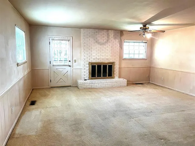 Photo 8 — 2325 NW 47 Avenue, Oklahoma City, OK 73112