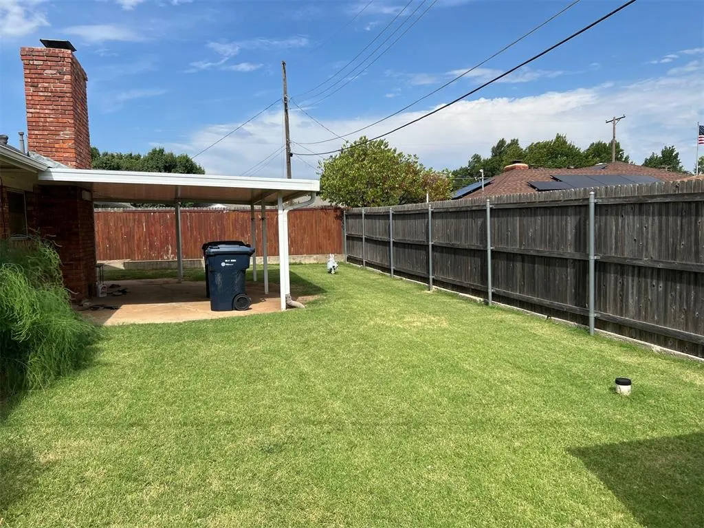 Photo 18 — 2325 NW 47 Avenue, Oklahoma City, OK 73112