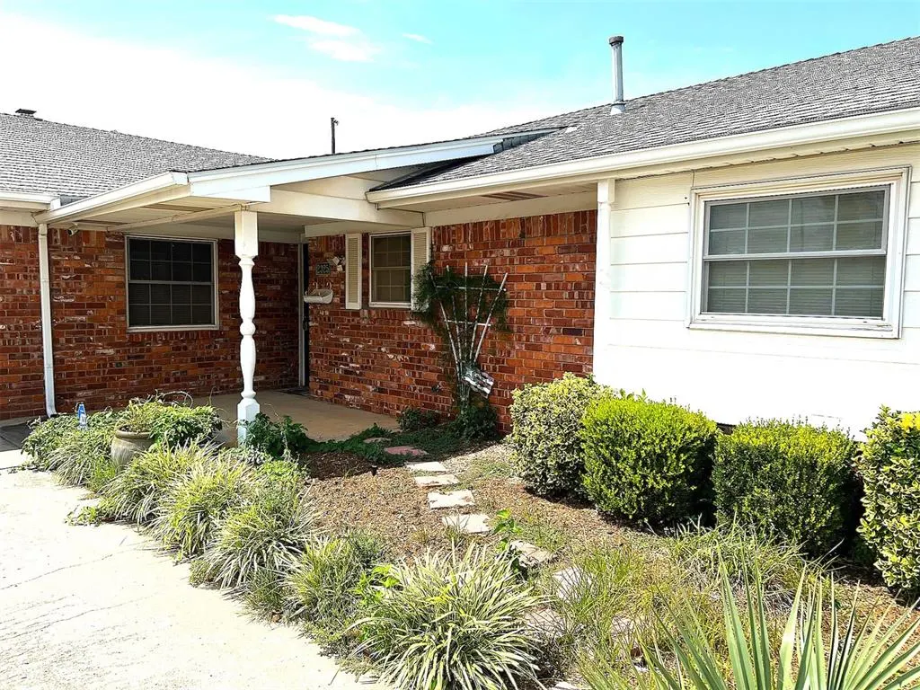 Photo 26 — 2325 NW 47 Avenue, Oklahoma City, OK 73112