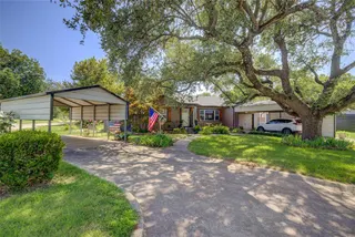 Sold home at 300 W Monroe Street