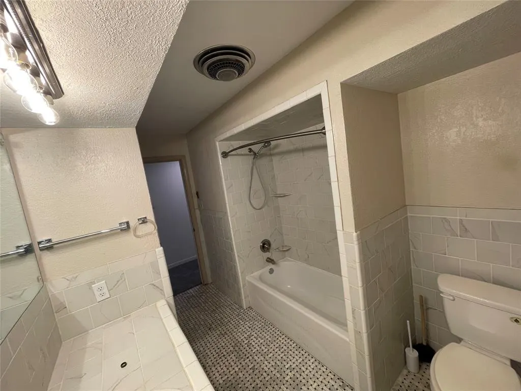 Photo 9 — 600 Diamond Street, Holdenville, OK 74848