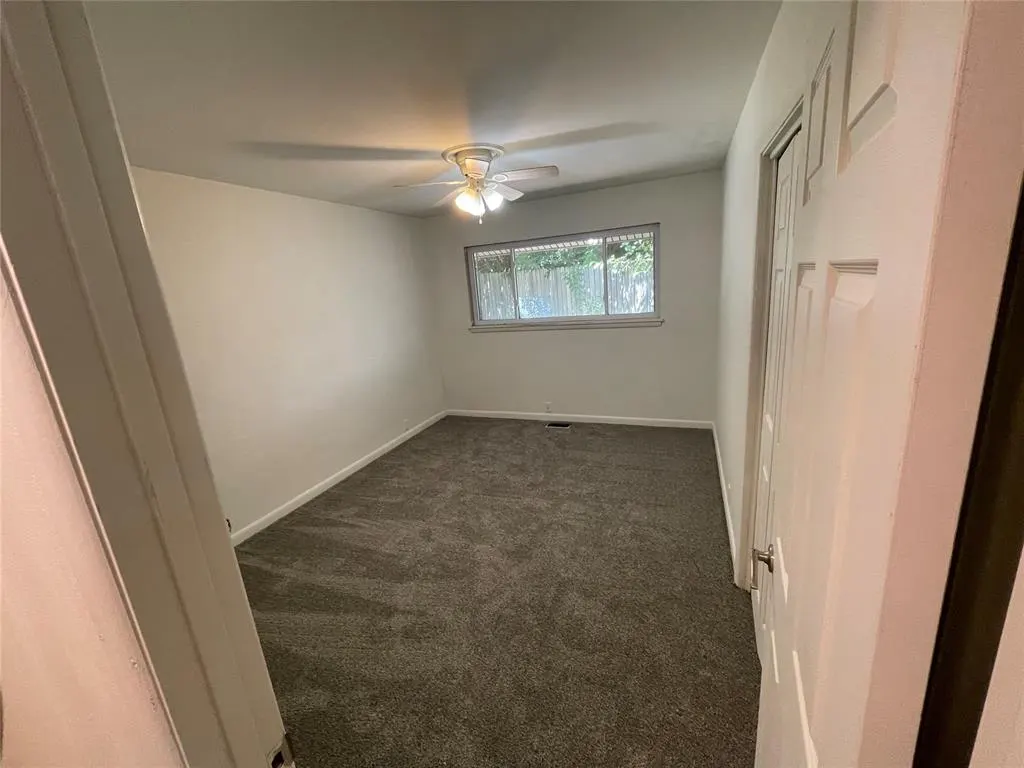 Photo 18 — 600 Diamond Street, Holdenville, OK 74848