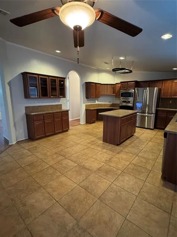 Photo 27 — 12136 Woodland Hills Drive, Oklahoma City, OK 73131