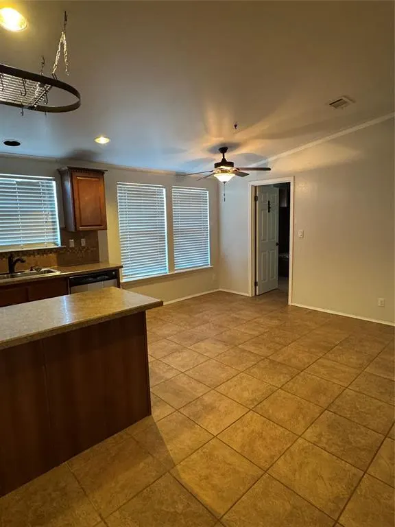 Photo 29 — 12136 Woodland Hills Drive, Oklahoma City, OK 73131
