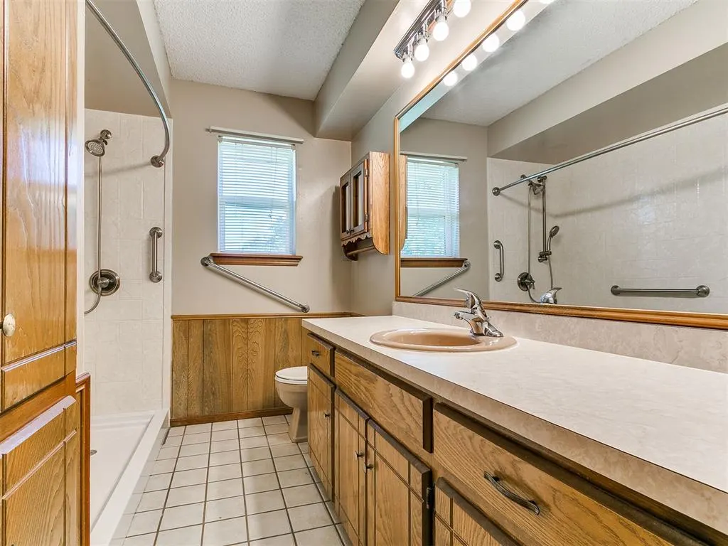 Photo 22 — 13801 NE 8th Street, Choctaw, OK 73020