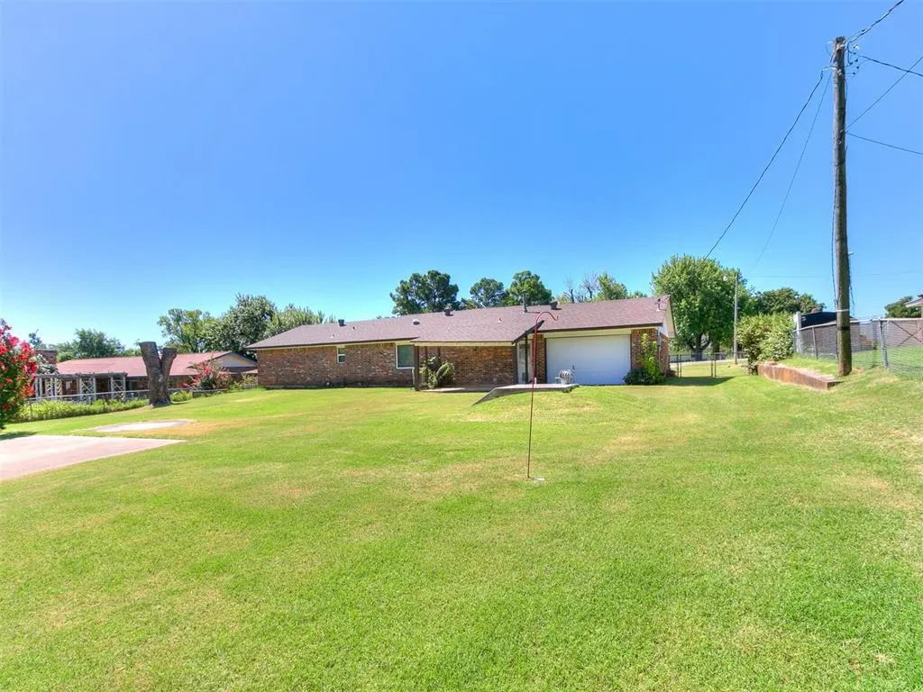 Photo 44 — 13801 NE 8th Street, Choctaw, OK 73020