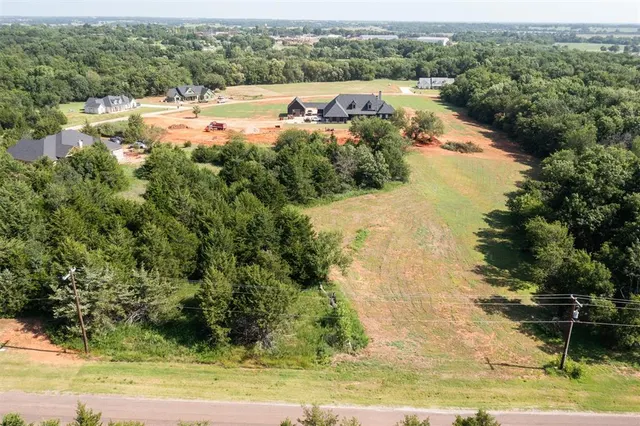 Photo 5 — 20641 230th Street, Washington, OK 73093