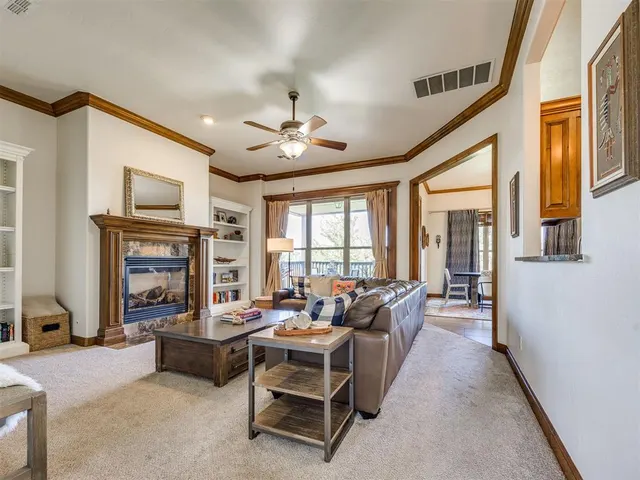 Photo 8 — 719 Prairie Dunes Way, Edmond, OK 73003