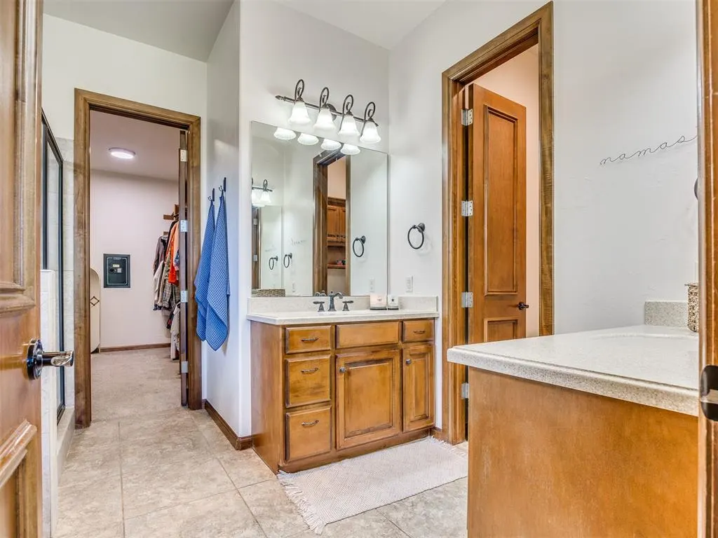 Photo 19 — 719 Prairie Dunes Way, Edmond, OK 73003