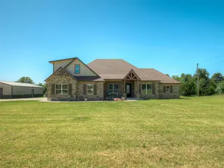 Sold home at 2576 Stoneybrook Drive