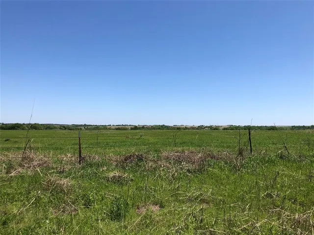 Photo 2 — 2029 E Rock Creek Road, Tuttle, OK 73089