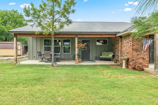 Photo 3 — 26114 State Highway 19 Highway, Cyril, OK 73029