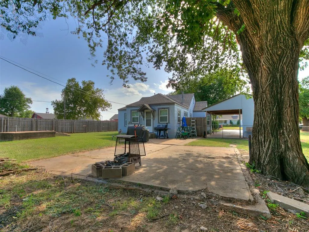Photo 8 — 723 S 9th Street, Kingfisher, OK 73750