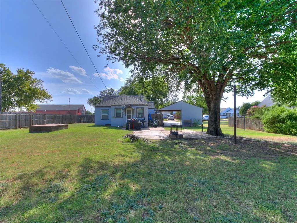 Photo 10 — 723 S 9th Street, Kingfisher, OK 73750
