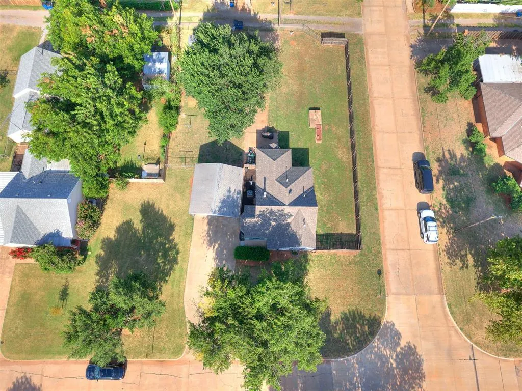 Photo 14 — 723 S 9th Street, Kingfisher, OK 73750