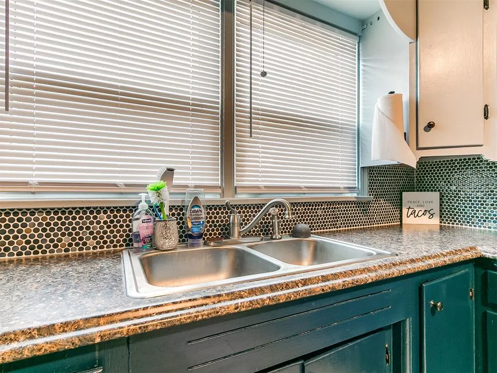 Photo 46 — 723 S 9th Street, Kingfisher, OK 73750
