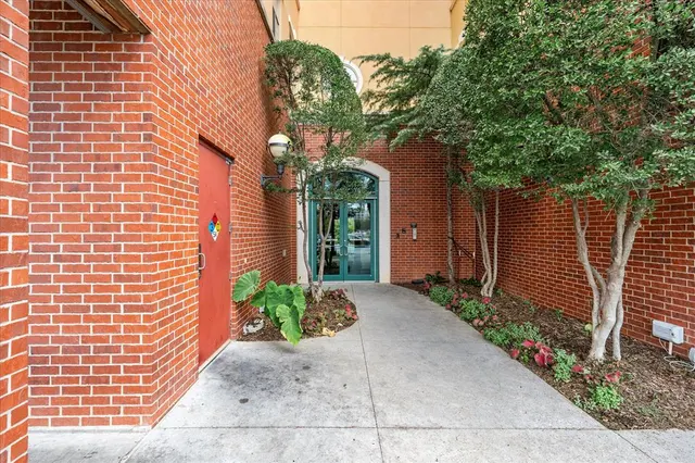Photo 6 — 200 S Oklahoma Avenue 304, Oklahoma City, OK 73104