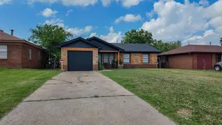 Sold home at 2421 SW 55th Street