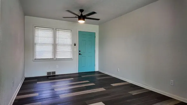 Photo 8 — 2421 SW 55th Street, Oklahoma City, OK 73119