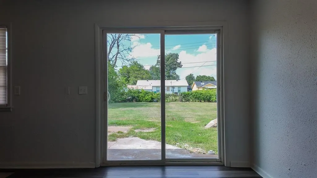 Photo 9 — 2421 SW 55th Street, Oklahoma City, OK 73119