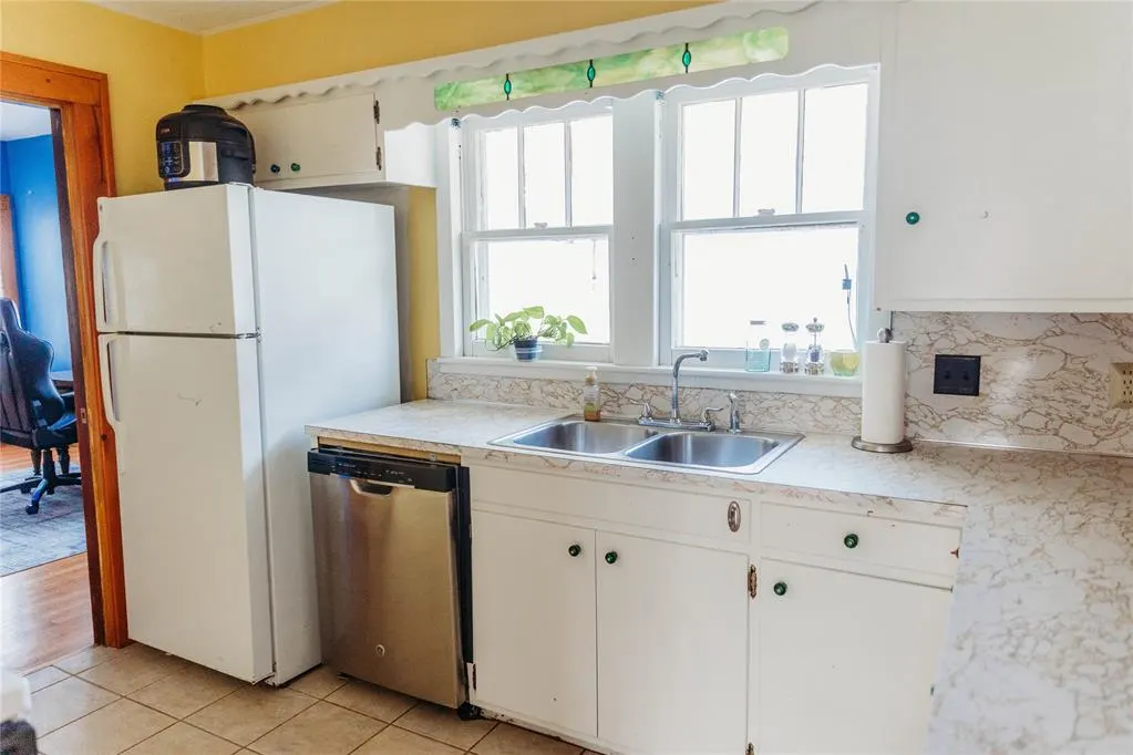 Photo 13 — 302 W 9th Street, Chandler, OK 74834