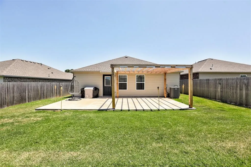 Photo 26 — 4009 Siena Ridge Boulevard, Oklahoma City, OK 73179