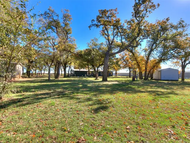 Photo 2 — 2765 N Meridian, Crescent, OK 73028