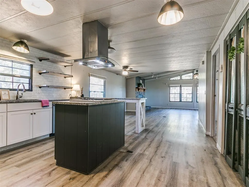Photo 15 — 2765 N Meridian, Crescent, OK 73028