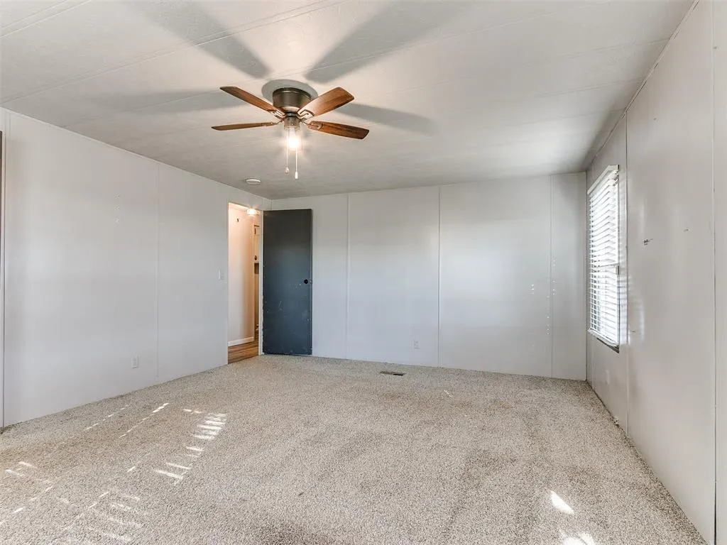 Photo 23 — 2765 N Meridian, Crescent, OK 73028