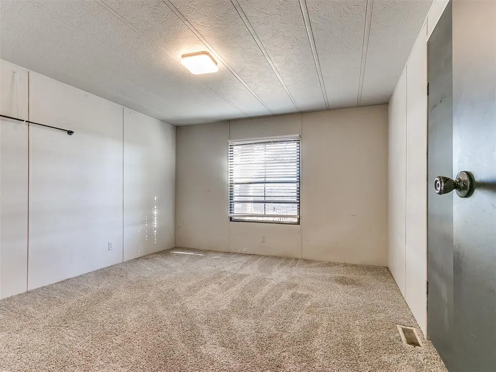 Photo 33 — 2765 N Meridian, Crescent, OK 73028