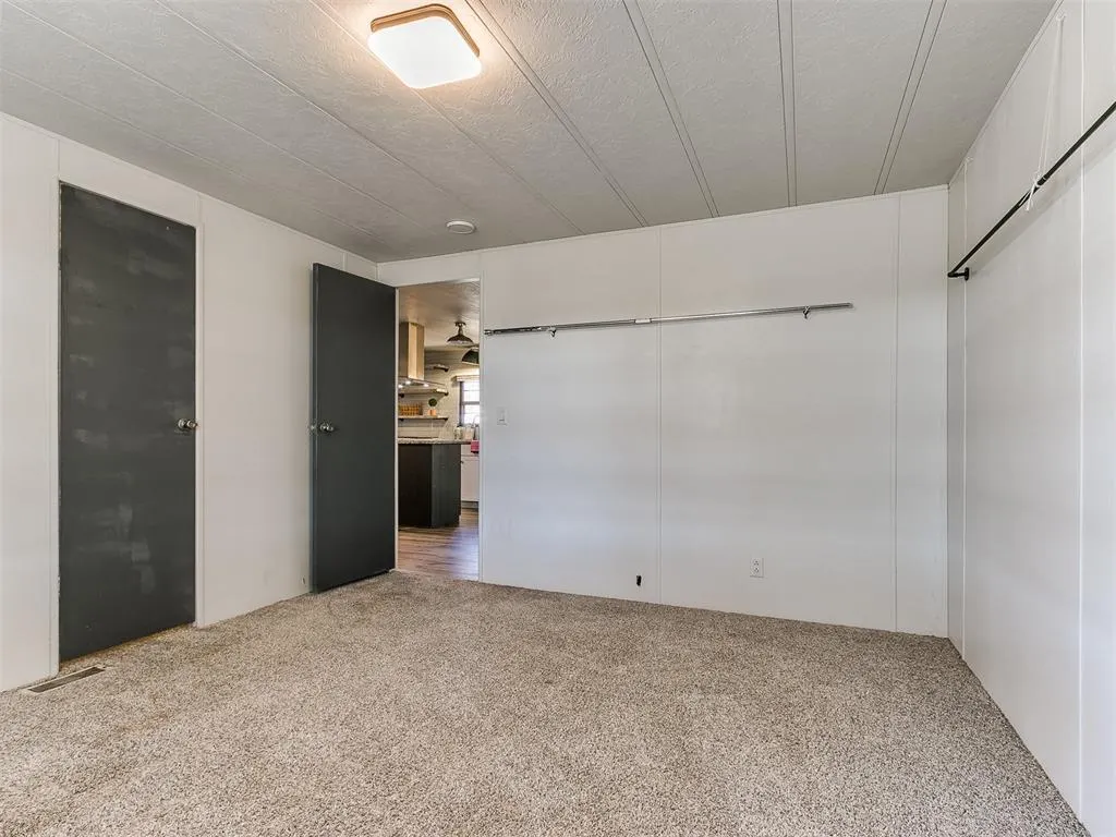 Photo 34 — 2765 N Meridian, Crescent, OK 73028