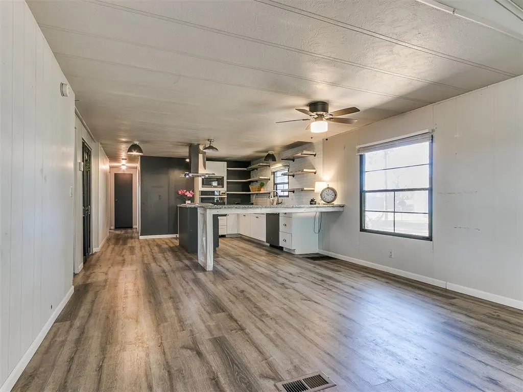 Photo 35 — 2765 N Meridian, Crescent, OK 73028