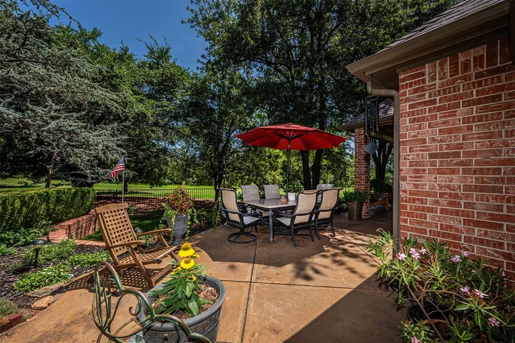 Photo 33 — 3800 Highridge, Edmond, OK 73003
