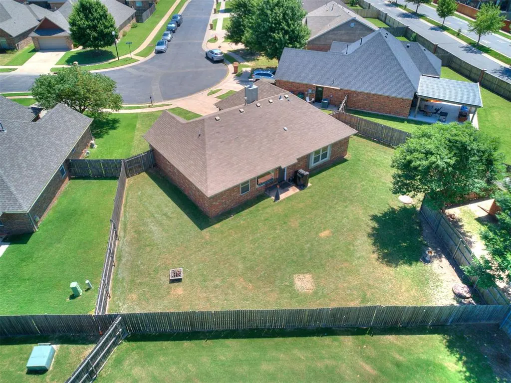 Photo 31 — 12229 Chesterfield Lane, Oklahoma City, OK 73173