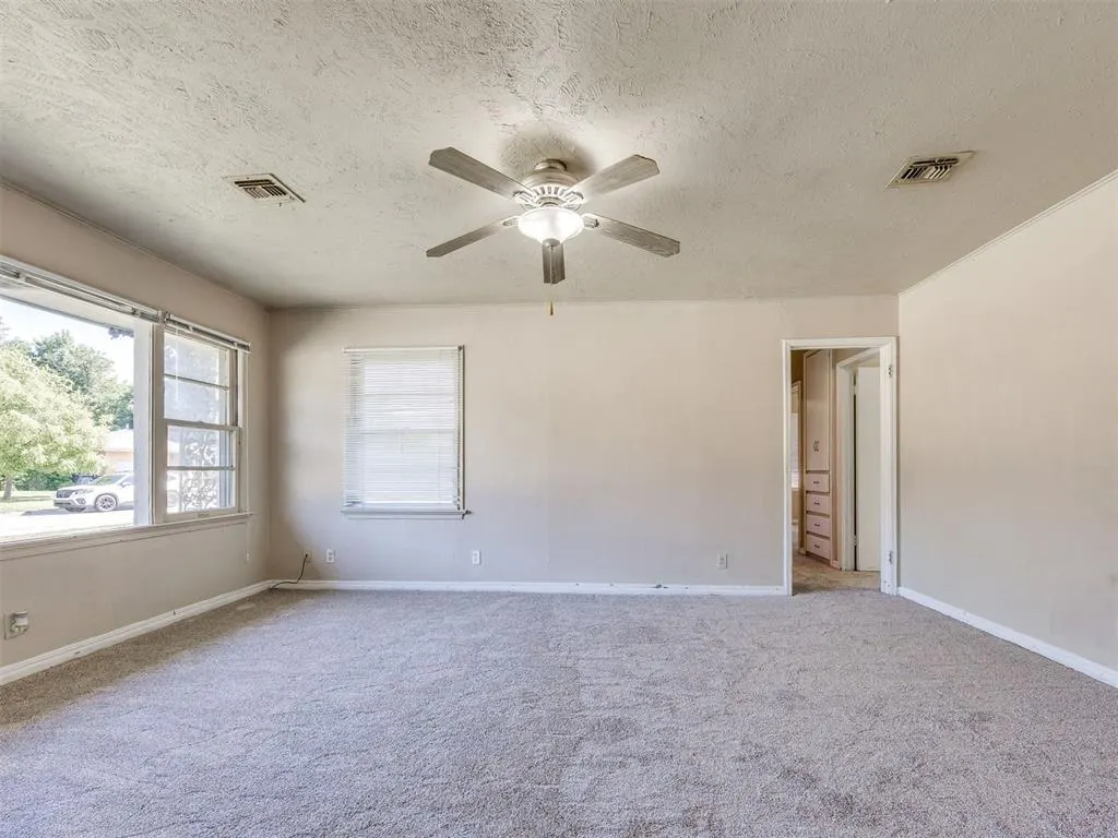 Photo 11 — 2944 NW 48th Street, Oklahoma City, OK 73112