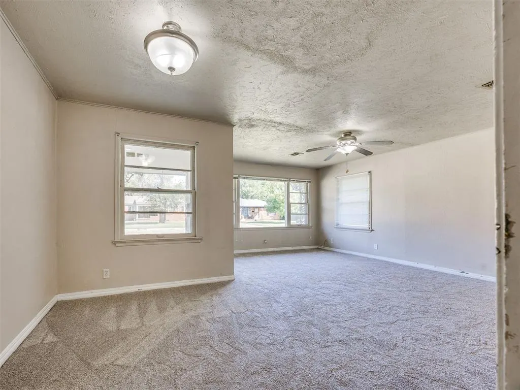 Photo 13 — 2944 NW 48th Street, Oklahoma City, OK 73112