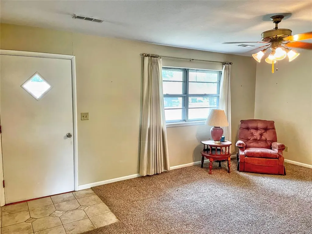 Photo 4 — 714 Kimberly Road, Tecumseh, OK 74873