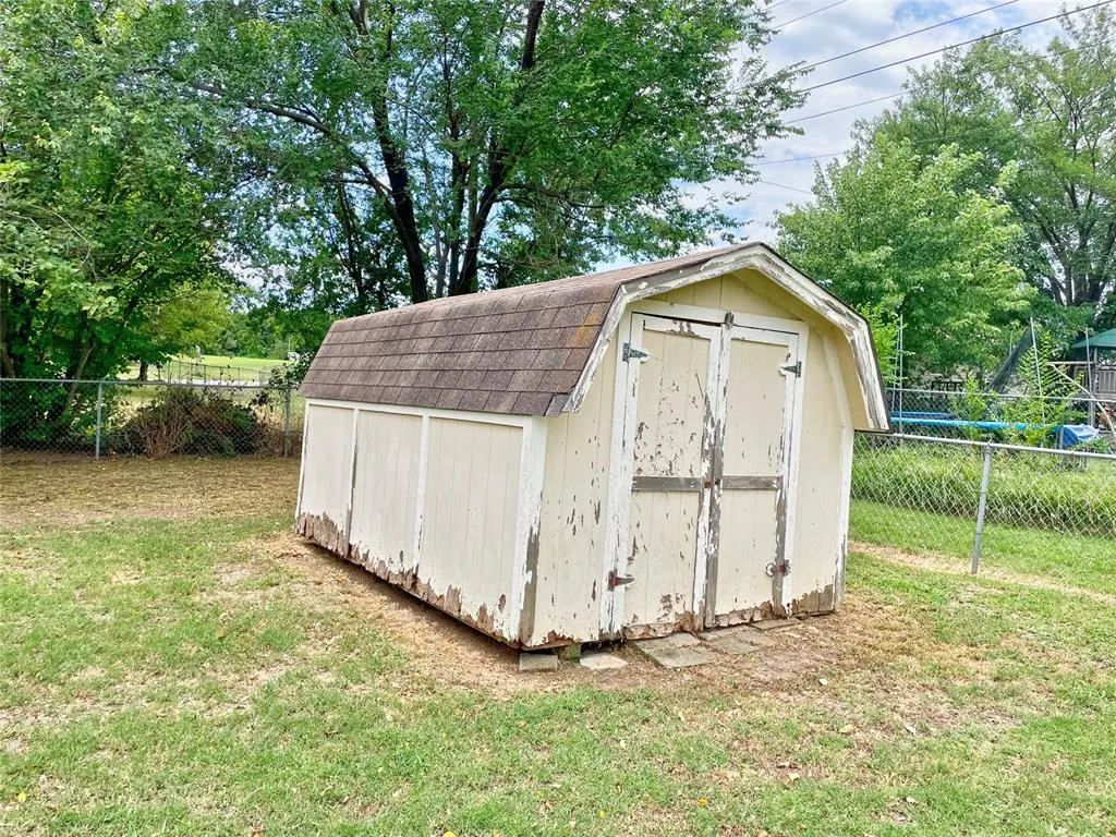 Photo 16 — 714 Kimberly Road, Tecumseh, OK 74873