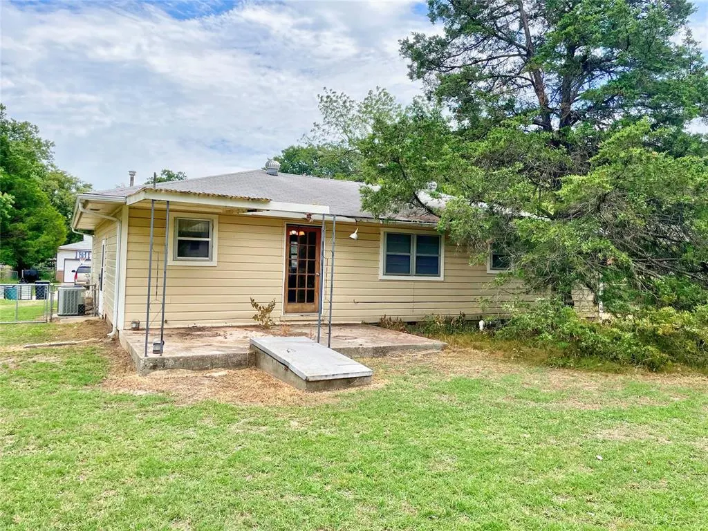 Photo 17 — 714 Kimberly Road, Tecumseh, OK 74873