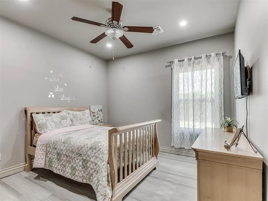 Photo 31 — 5401 St James Place, Oklahoma City, OK 73179
