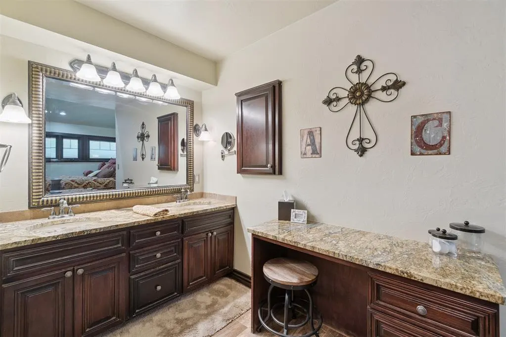 Photo 27 — 1704 Woodhill Road, Edmond, OK 73025