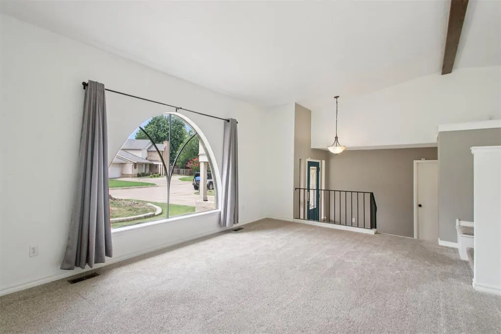 Photo 7 — 6005 Harwich Manor, Oklahoma City, OK 73132