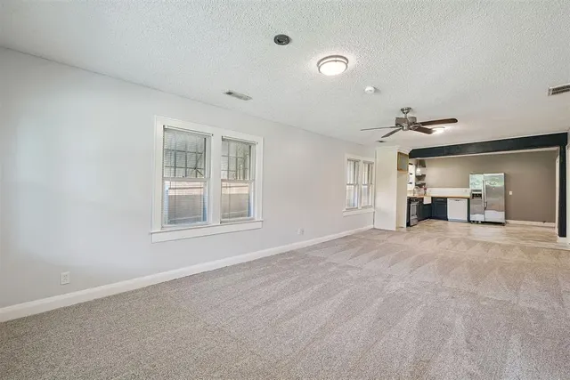 Photo 6 — 1326 E 10th Street, Shawnee, OK 74801
