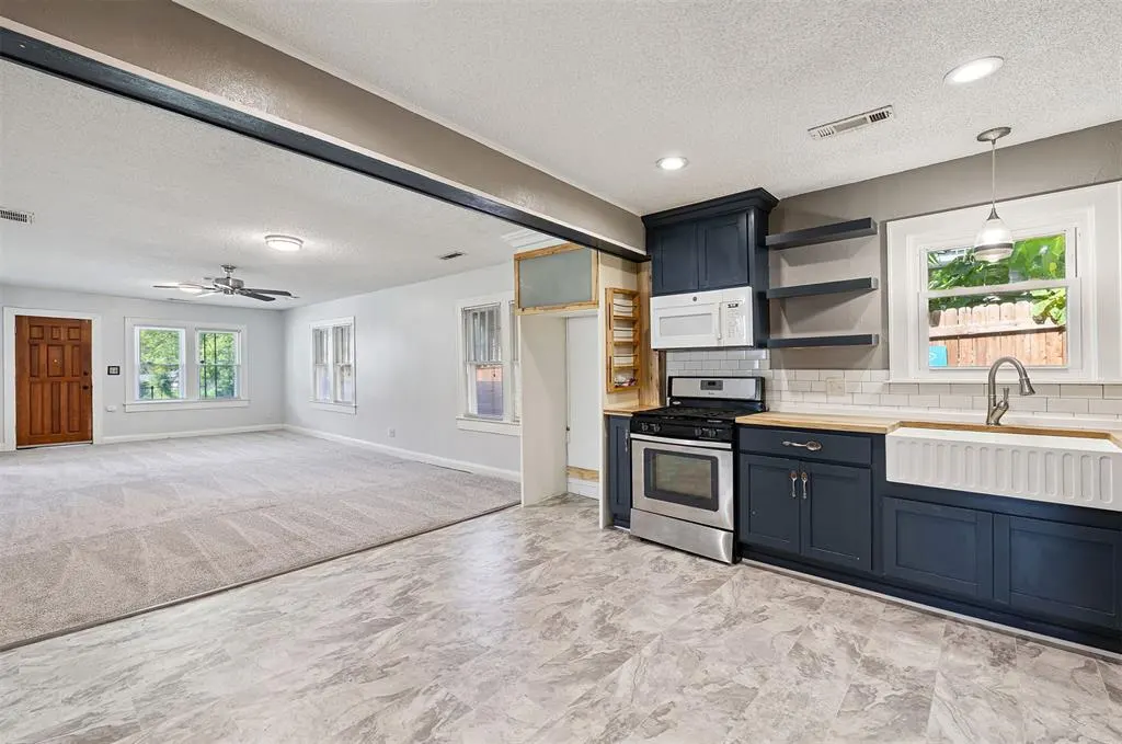 Photo 8 — 1326 E 10th Street, Shawnee, OK 74801