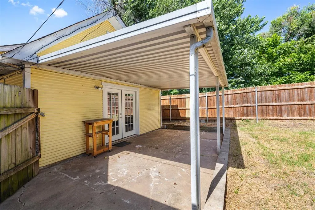 Photo 21 — 1326 E 10th Street, Shawnee, OK 74801