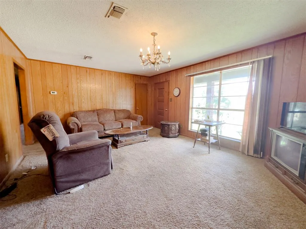 Photo 10 — 1702 SE Adams Street, Idabel, OK 74745